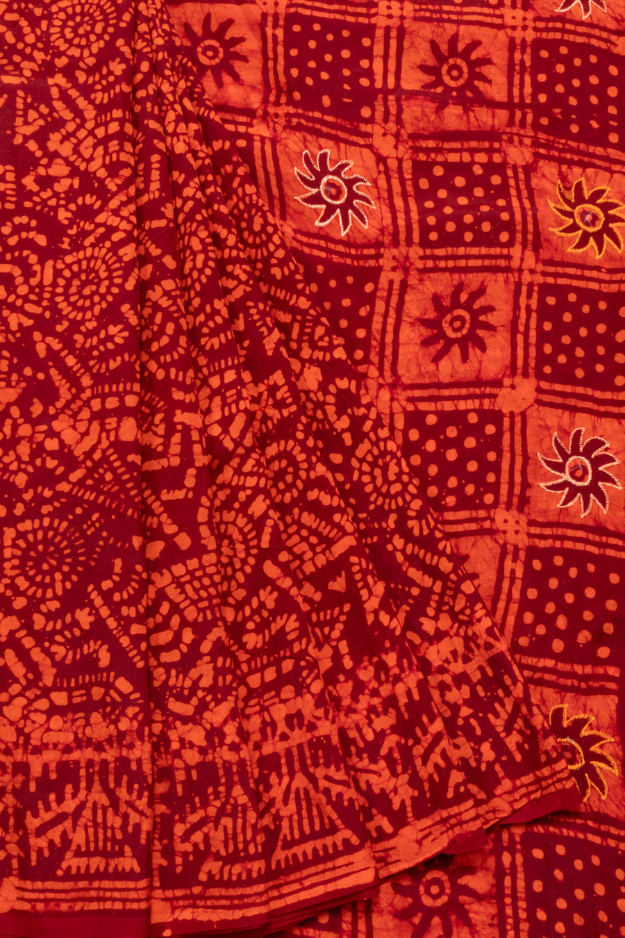 Red Dhakai Batik Embroidery Silk Cotton Saree 10065453