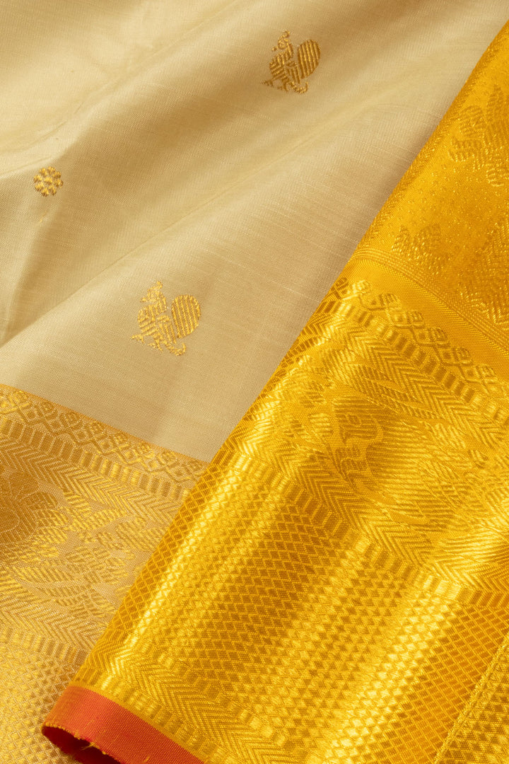 Cream Handloom Kanjivaram Silk Saree 10065050