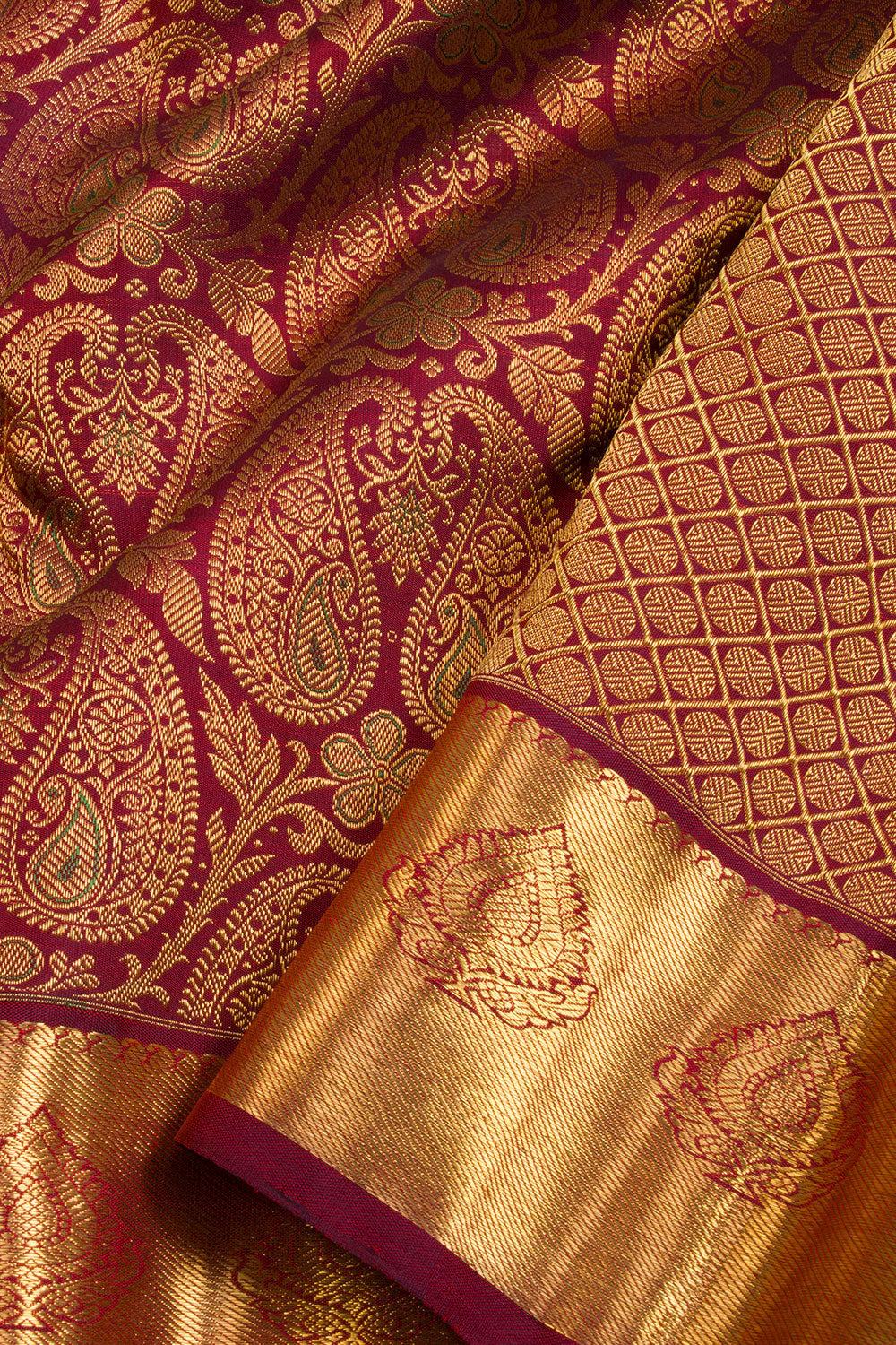 Maroon Handloom Bridal Kanjivaram Silk Saree 10069158 - Avishya