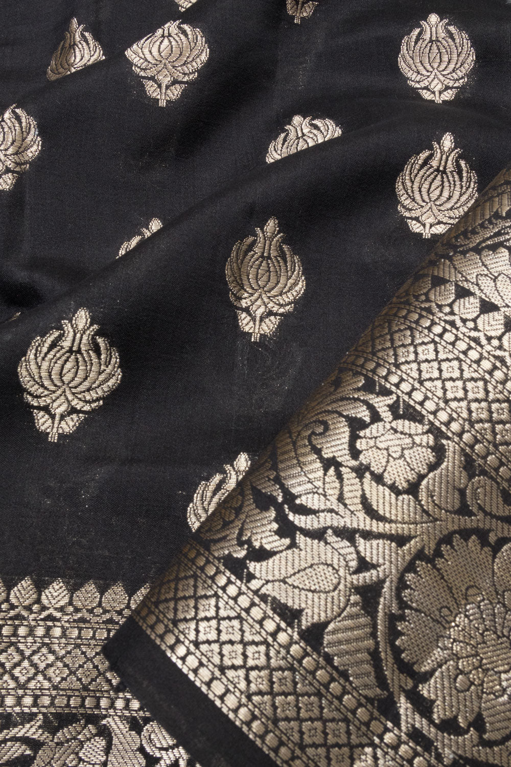 Black Handloom Banarasi Chiniya Silk Saree 10063238