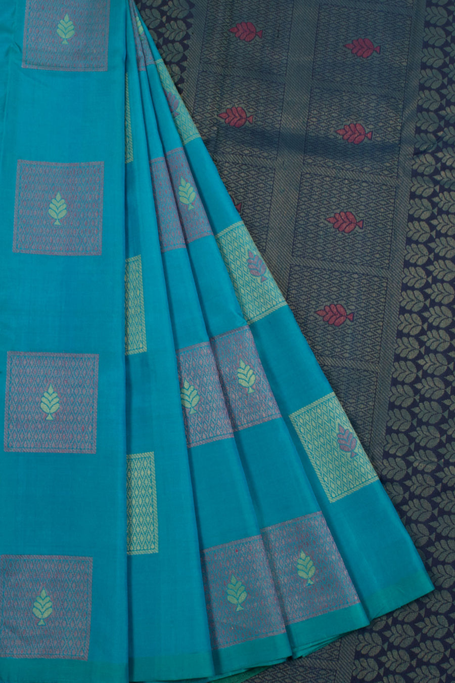 Salem Soft Silk Saree with Geometric, Floral Motifs 