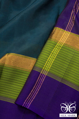 Green Kanjivaram Pure Silk Saree with Contrast Pallu 10072942