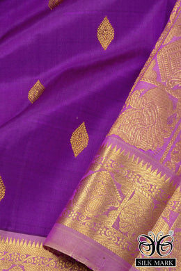 Purple Kanjivaram Pure Silk Saree with Contrast Pallu  10074821
