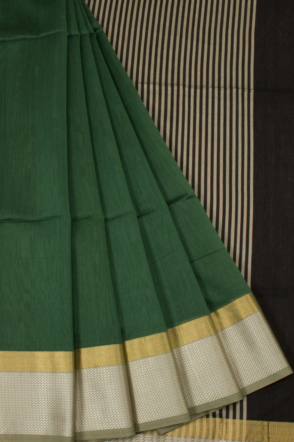 Myrtle Green Handloom Maheswari Silk Cotton Saree 10062616
