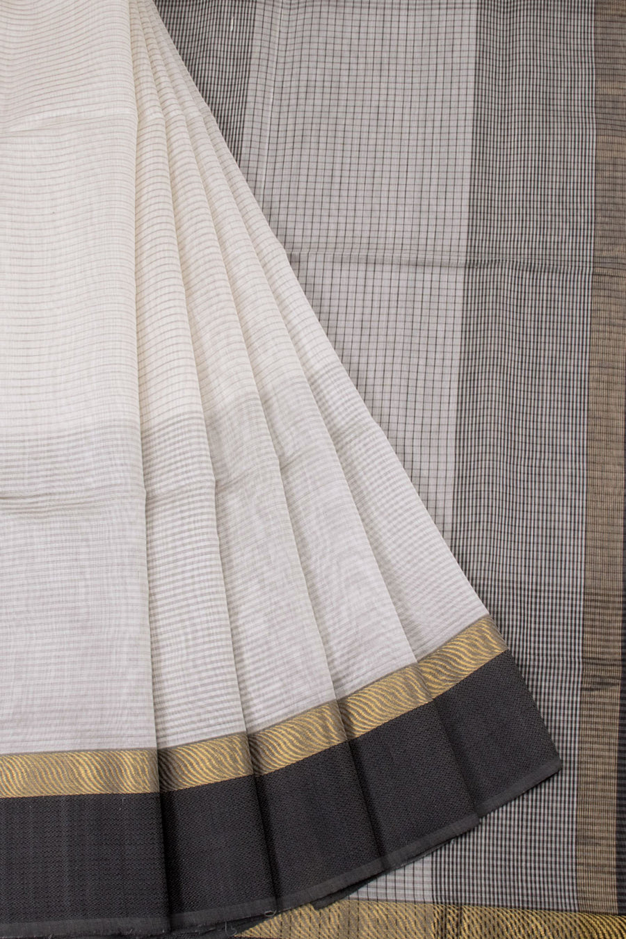 Off White Handloom Maheshwari Silk Cotton Saree 10062911