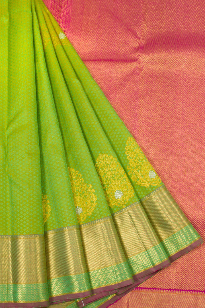 Lawn Green Pure Zari Jacquard Kanjivaram Silk Saree 10063076