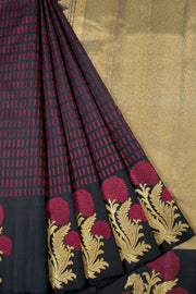 Black Pure Zari Kanjivaram Silk Saree 10063141