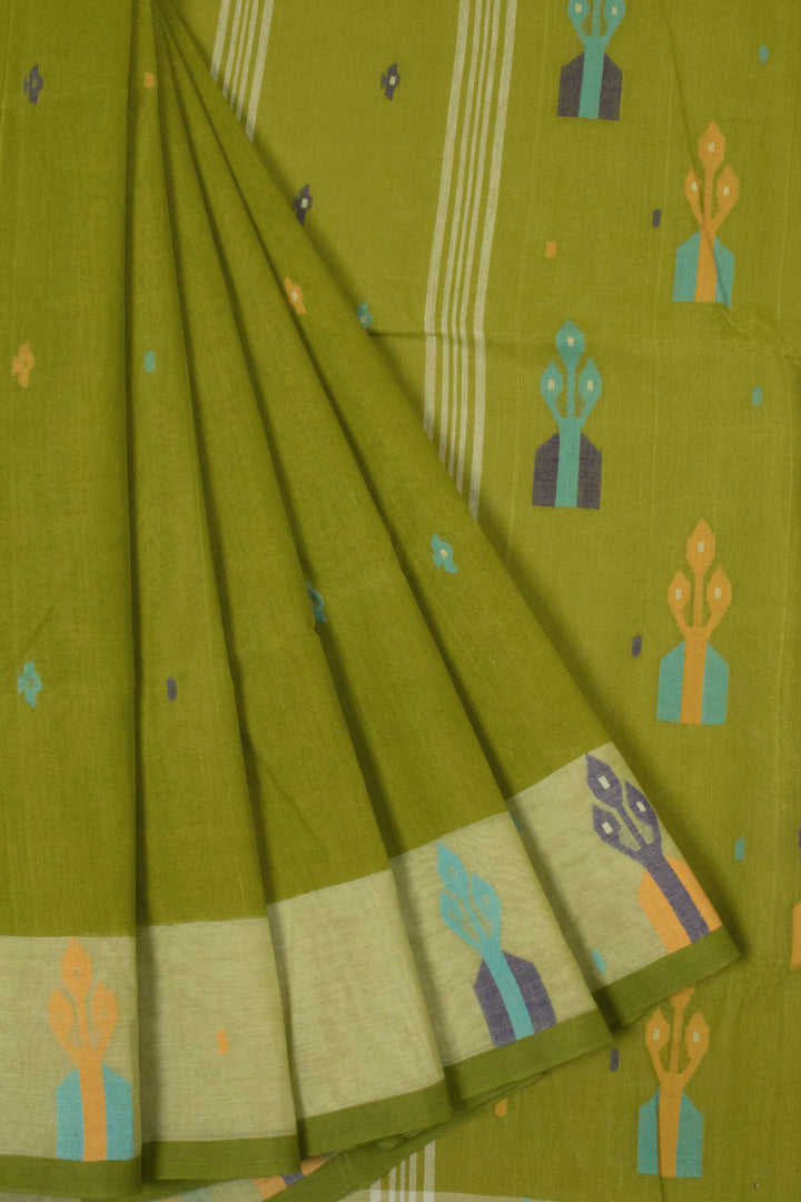 Green Handwoven Bengal Tant Cotton Saree - Avishya 