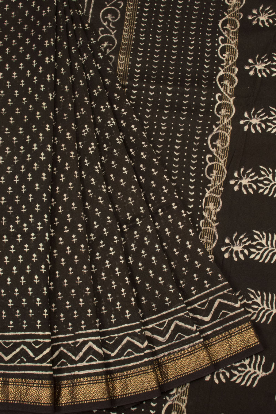 Black Akola Dabu Printed Saree - Avishya