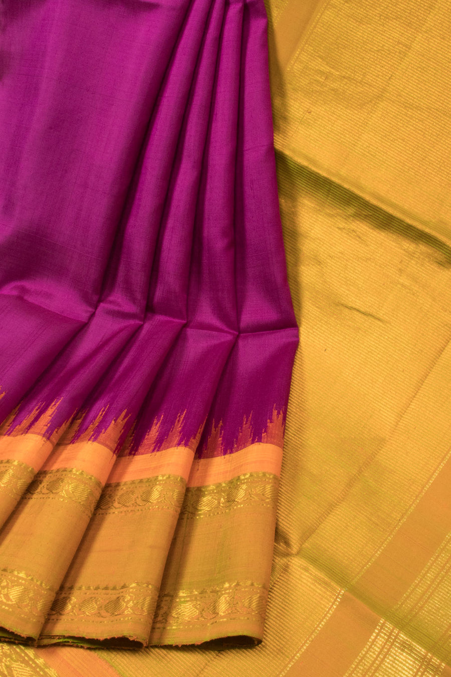 Violet Handloom Gadwal Kuttu Silk Saree  - Avishya