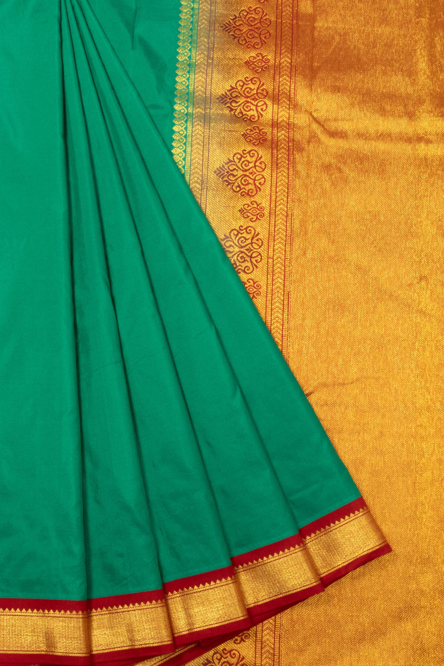 Dark Green Handloom Kanjivaram Silk Saree - Avishya
