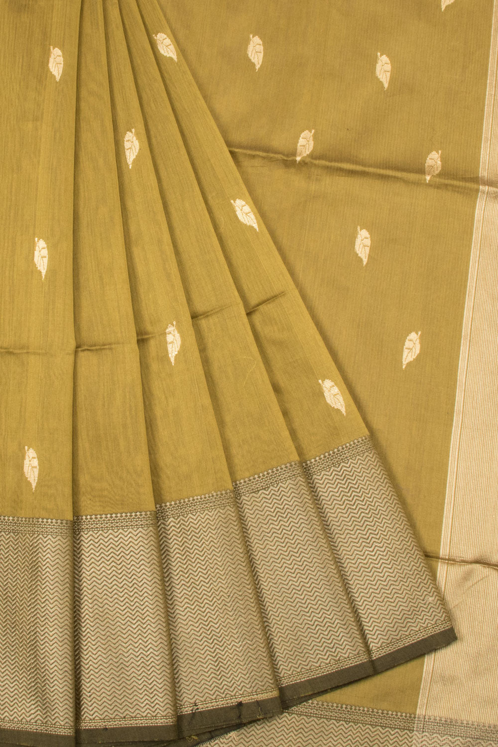 Green Handloom Maheswari Silk Cotton Saree - Avishya