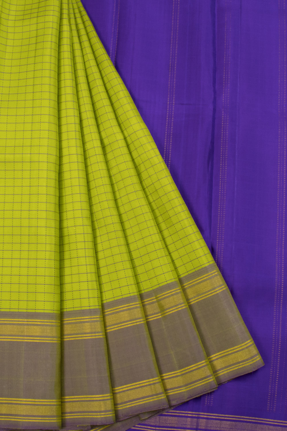 sheen Green Handloom Thread work Kanjivaram silk saree  - Avishya