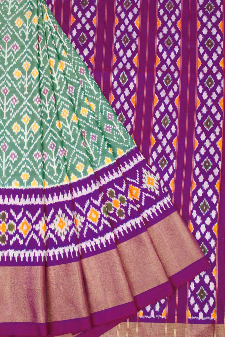 Green Handloom Pochampally Ikat Silk Saree 10067941