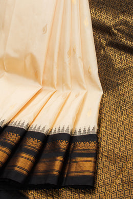 Cream Handloom Gadwal Kuttu Silk Saree  - Avishya