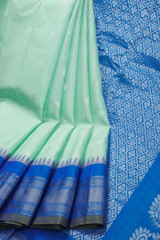 Teal Green Handloom Gadwal Kuttu Silk Saree  - Avishya