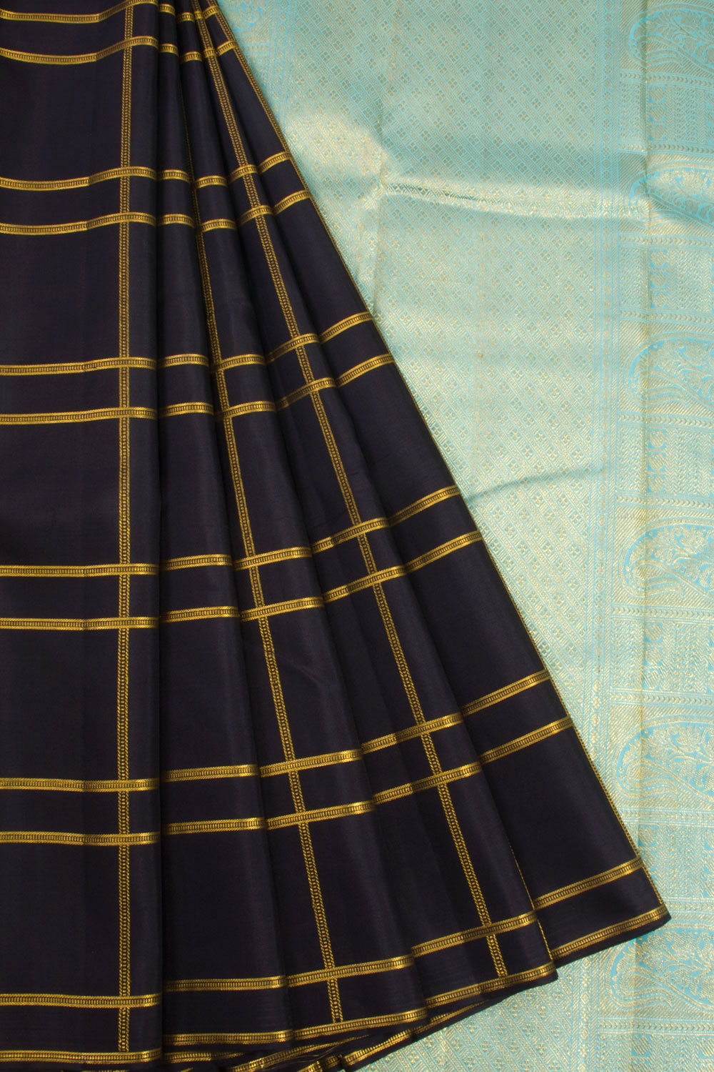 Black Handloom Kanjivaram Silk Saree 10069138