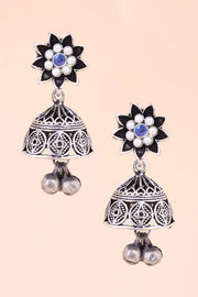 Oxidised Floral Earring With Pearls 10071298