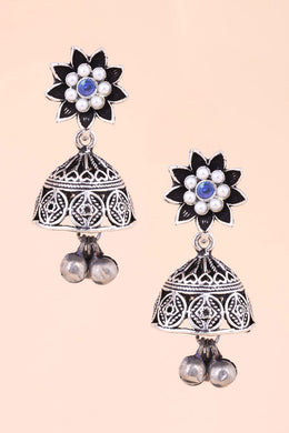 Oxidised Floral Earring With Pearls 10071298