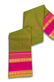 Green Kanjivaram Pure Silk Saree with Contrast Pallu 10074887