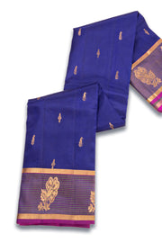 Blue Kanjivaram Pure Silk Saree with Contrast Pallu 10074894