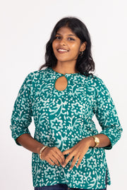 Green Batik Printed Rayon Kurti 10076413
