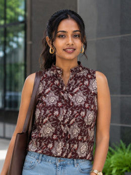 Brown Handblock Printed Women Sleevless Shirt 10077195