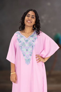 Pink Sozni Embroidered Crepe Silk Kaftan 10064734