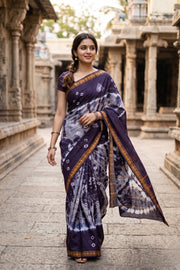 Purple and White Tie-Dye Sungudi Cotton Saree 10078013