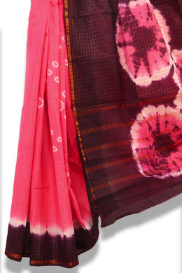 Pink Handcrafted Sungudi Cotton Saree 10074934