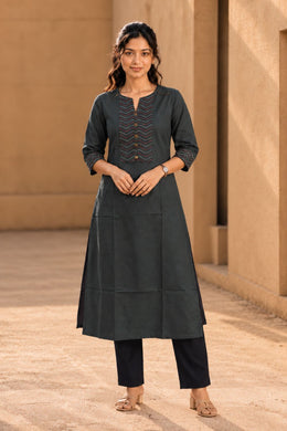 Black Hand Embroidered Cotton Kurta 10077674