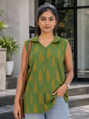 Green Hand block Printed Women Sleevless Shirt 10077177