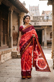 Red and Maroon Tie-Dye Sungudi Cotton Saree 10078015