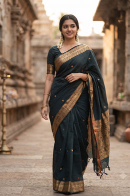 Green Kanchi Cotton Saree with Rich Zari Pallu 10068674
