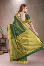 Sacramento Green  Kanjivaram Silk Saree with Checks Design 10075636
