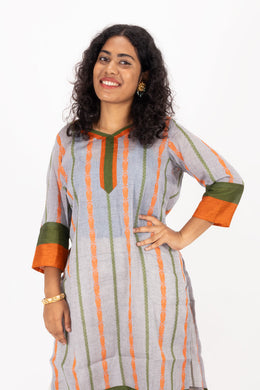 Grey Handcrafted Dhaniakhali Cotton Kurta 10073989