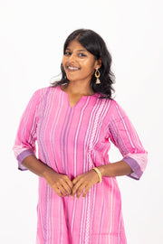 Pink Handcrafted Dhaniakhali Cotton Kurta 10073999