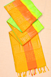 Sunny Parrot Green Handloom Kanjivaram Soft Silk Saree With Butta Design And Temple Border 10076801
