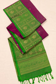 Royal Grape Purple Handloom Kanjivaram Soft Silk Saree With Floral Butta Design 10076803