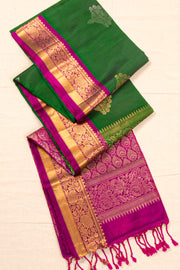 Forest Ivy Green Handloom Kanjivaram Soft Silk Saree With Floral Motifs Design And Floral Border 10076813