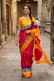 Dark Pink Handcrafted Sungudi Cotton Saree 10074466