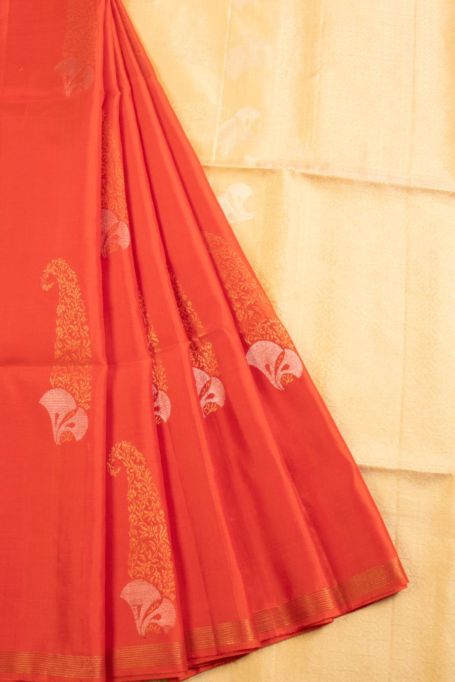 Red Kanjivaram Soft Silk Saree 10069015 - Avishya