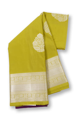 Green Kanjivaram Vegan Silk Saree with Contrast Pallu 10073867