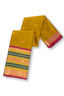 Green Kanjivaram Vegan Silk Saree with Contrast Pallu 10073872