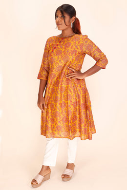 Yellow Kantha Embroidered Tussar Silk Kurta 10064087