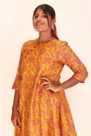 Yellow Kantha Embroidered Tussar Silk Kurta 10064087