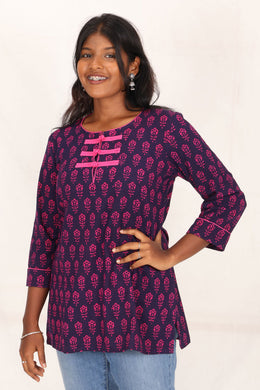 Purple Kutchi Hand Block Printed Cotton Kurti 10071524