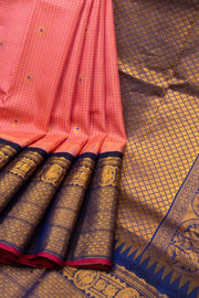 Pink Gadwal Kuttu Silk Saree 10075412