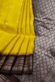 Yellow Gadwal Kuttu Silk Saree 10075428