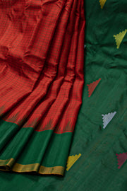 Red Gadwal Kuttu Silk Saree 10076205